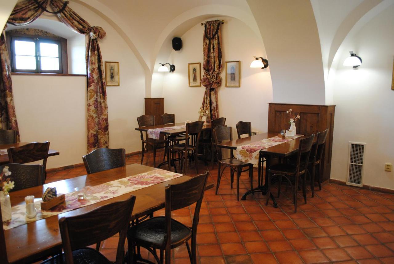 Penzion Na Fare Dubenec Exterior photo